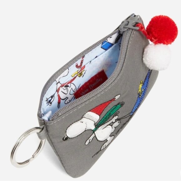 🆕 Vera Bradley Peanuts Zip ID Lanyard in Snoopy and Woodstock Sled - Picture 3 of 5